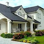 Bed & Breakfast Zielone Zacisze 3*