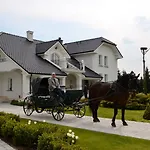 Bed & Breakfast Zielone Zacisze 3*