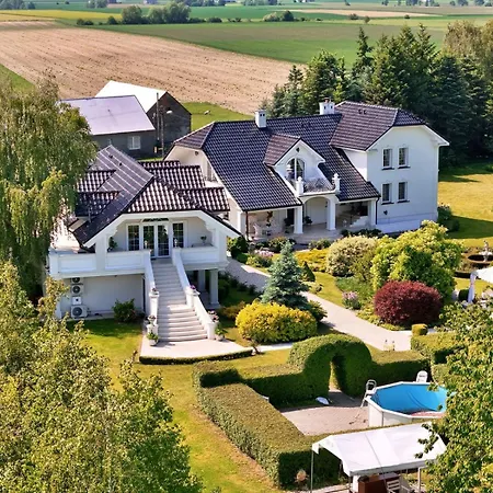 Zielone Zacisze 3*